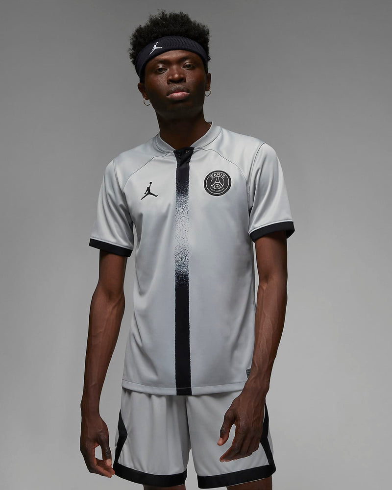 Paris Saint-Germain 2022/23 Stadium Away